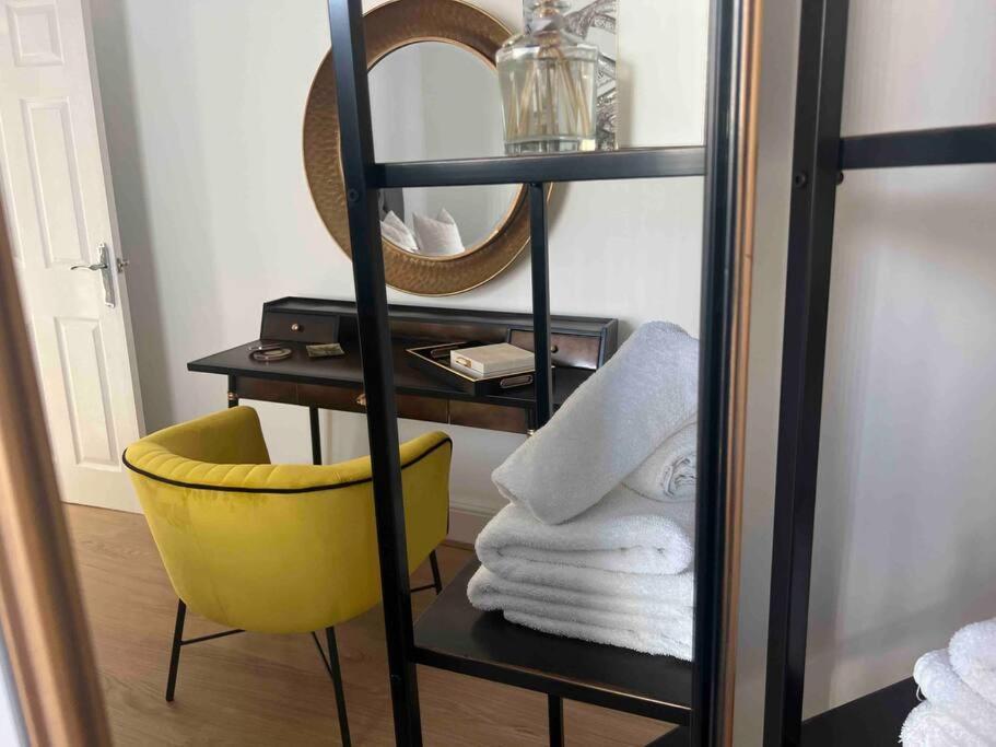 Anfield Home Sleeps 5 Close To Lfc Free Parking リヴァプール エクステリア 写真