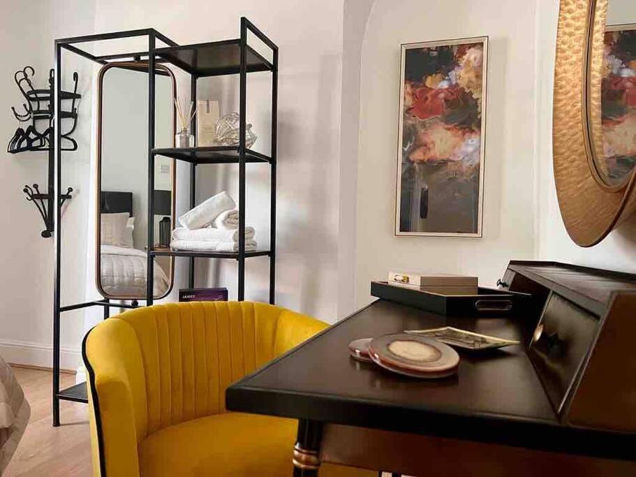 Anfield Home Sleeps 5 Close To Lfc Free Parking リヴァプール エクステリア 写真